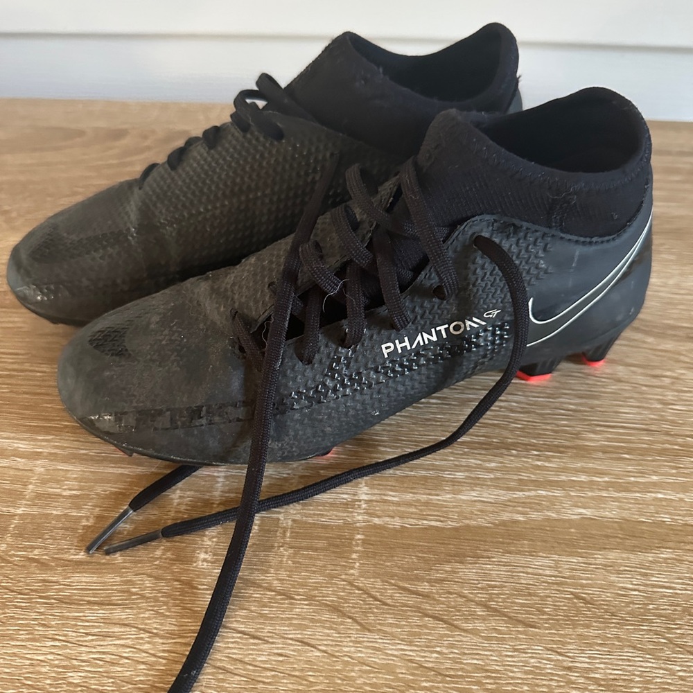 Nike Phantom GT2 Black Athletic Shoes